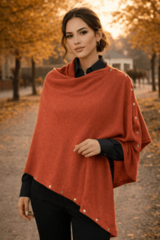 poncho boutons brique