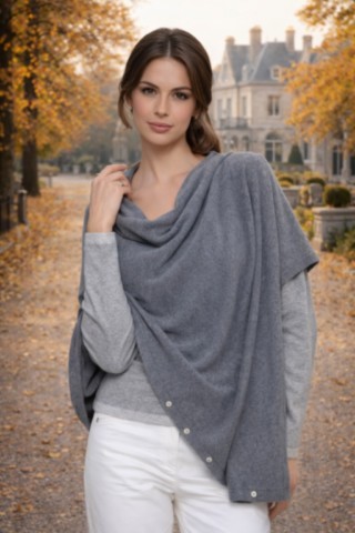 Poncho boutons cashmere silk compagny